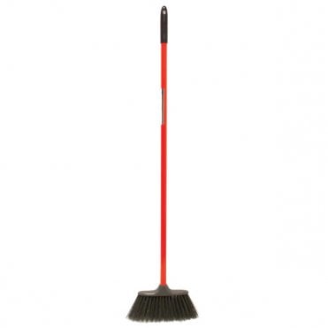 GORILLA POLY YARD BROOM C/W SHAFT