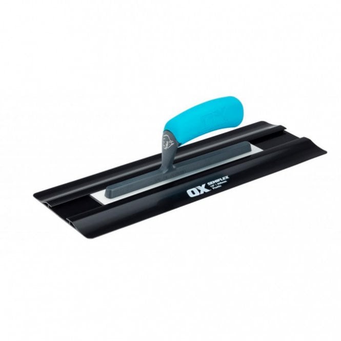OX-P532416 OX Pro Semi flex Plastic Trowel 16in / 405 x 138