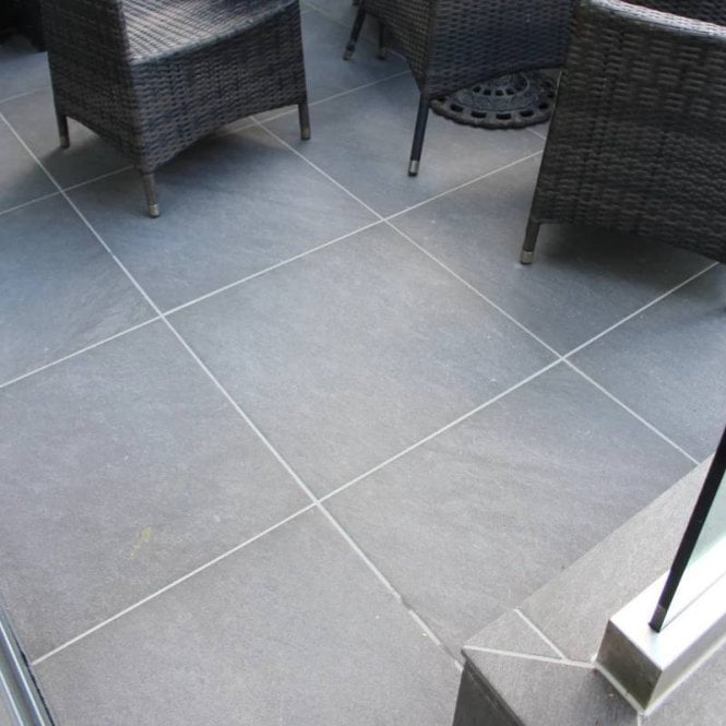 PORCELAIN BELLAZZA LAGO 600 x 600mm PER SQ MTR