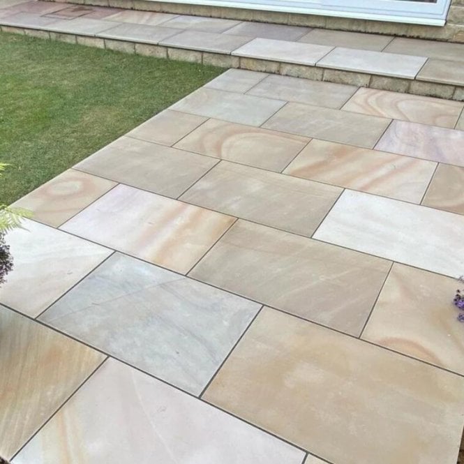 Sandstone Harvest/Camel Smooth 900x600mm         *PER FLAG*