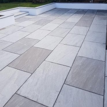 CBS Sandstone Kandla Grey Riven 900x600mm *PER FLAG*