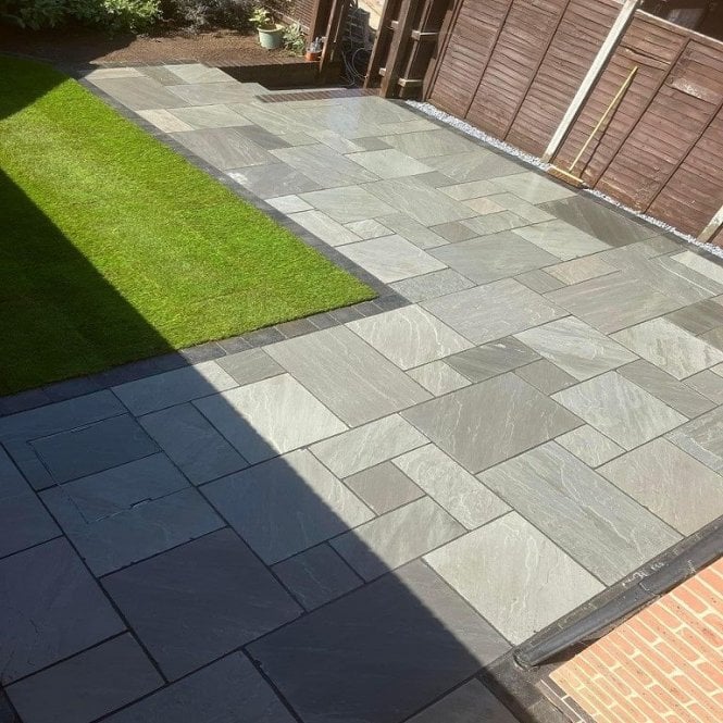 Sandstone Kandla Grey Riven Patio Pack        *PER M2*