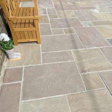 Sandstone Raj/Lakeland Tumbled       *PER M2*